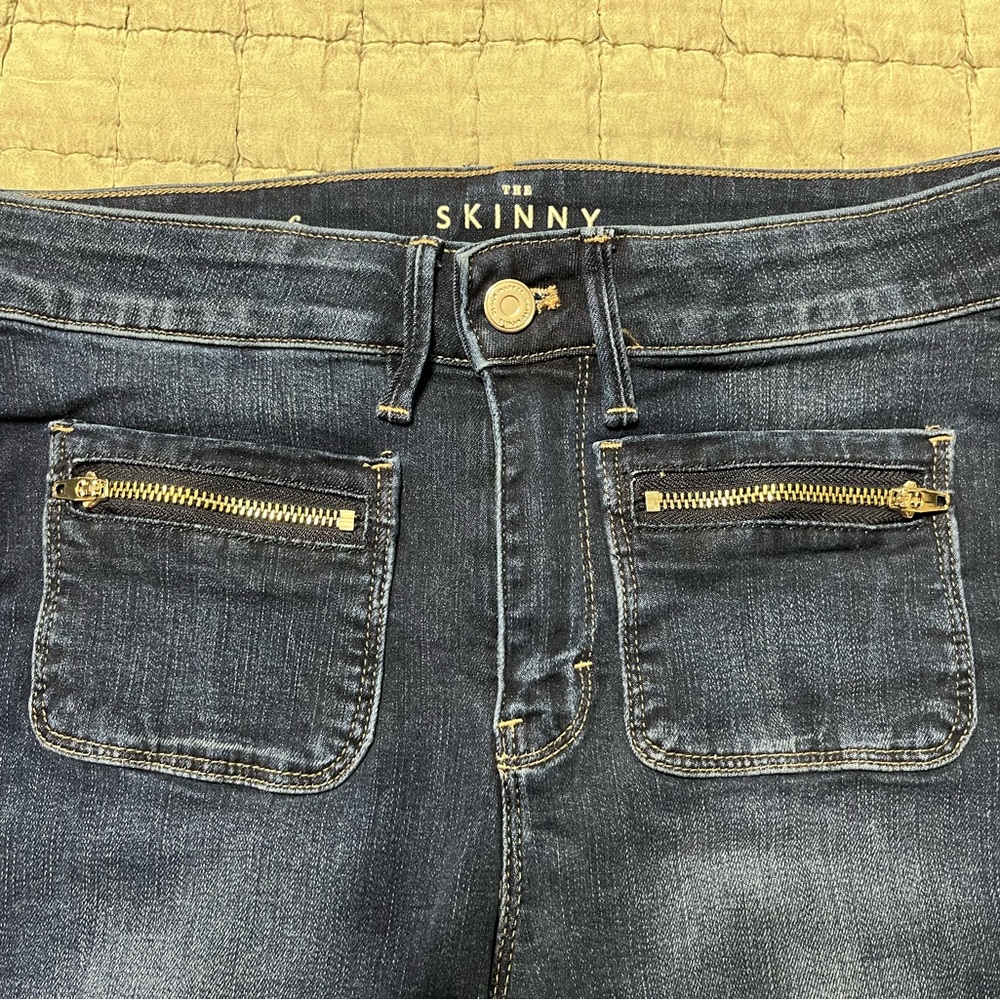 White House Black Market size 6 skinny high rise flared jeans